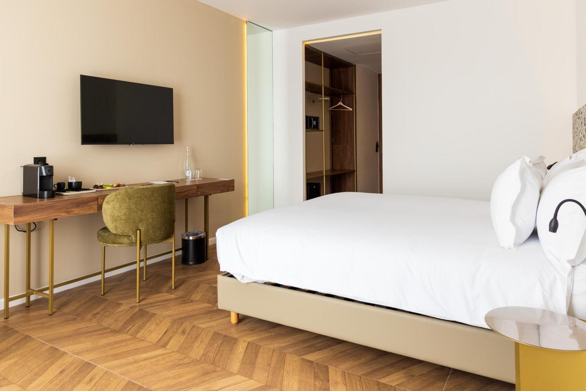 Diagonal Hotel 丹吉尔 外观 照片